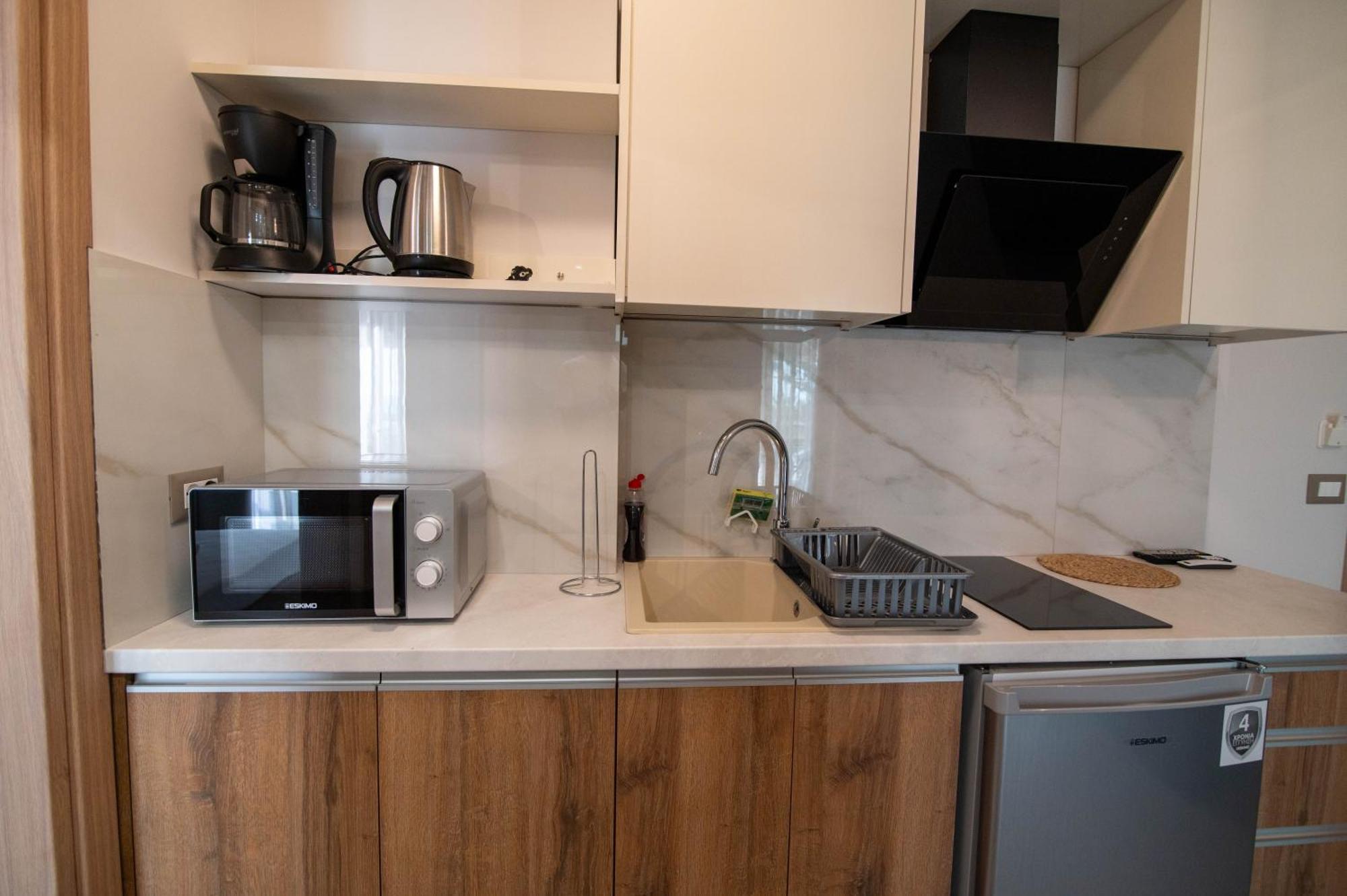 Raptis Apartments Ligia  外观 照片